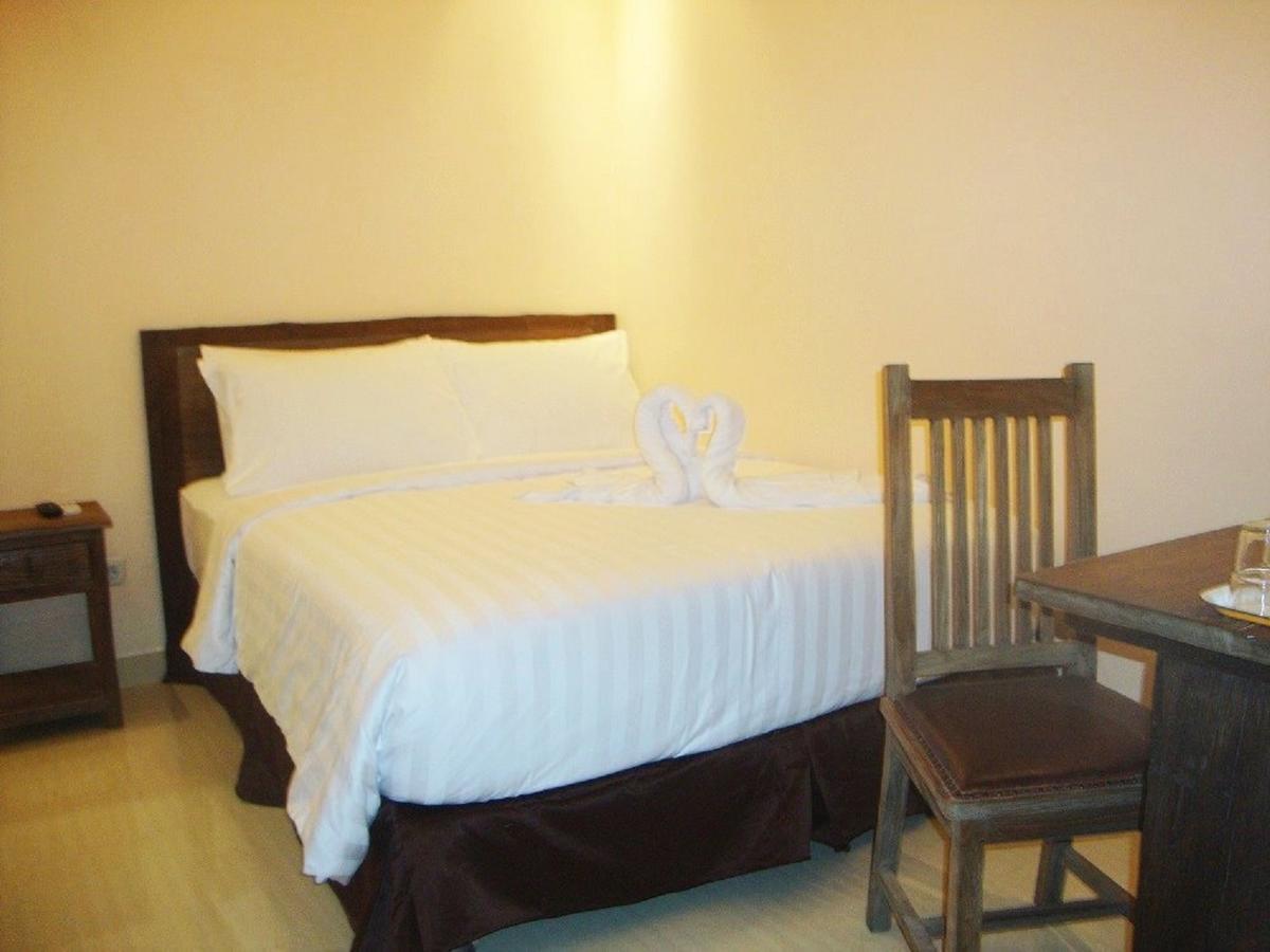 Front One Boutique Baluran Malang Otel Dış mekan fotoğraf