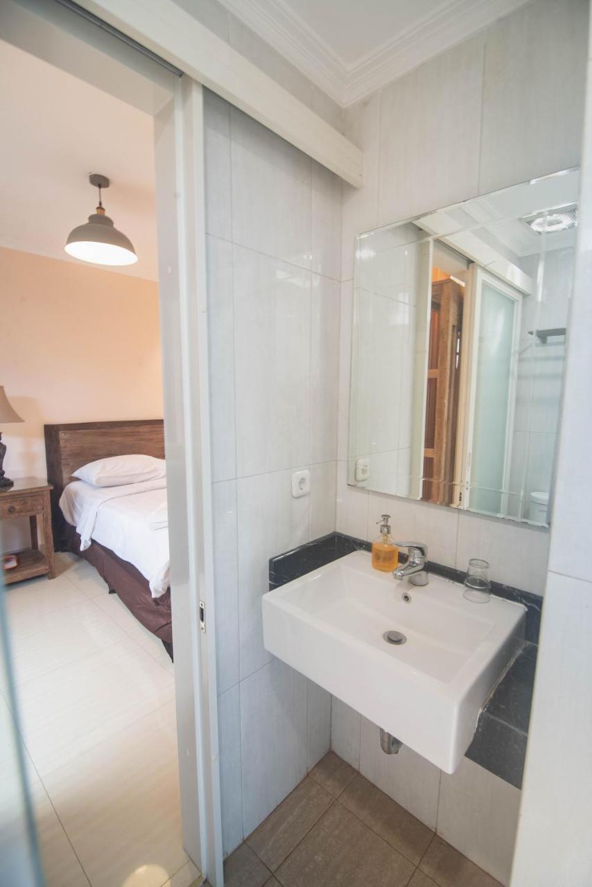 Front One Boutique Baluran Malang Otel Dış mekan fotoğraf