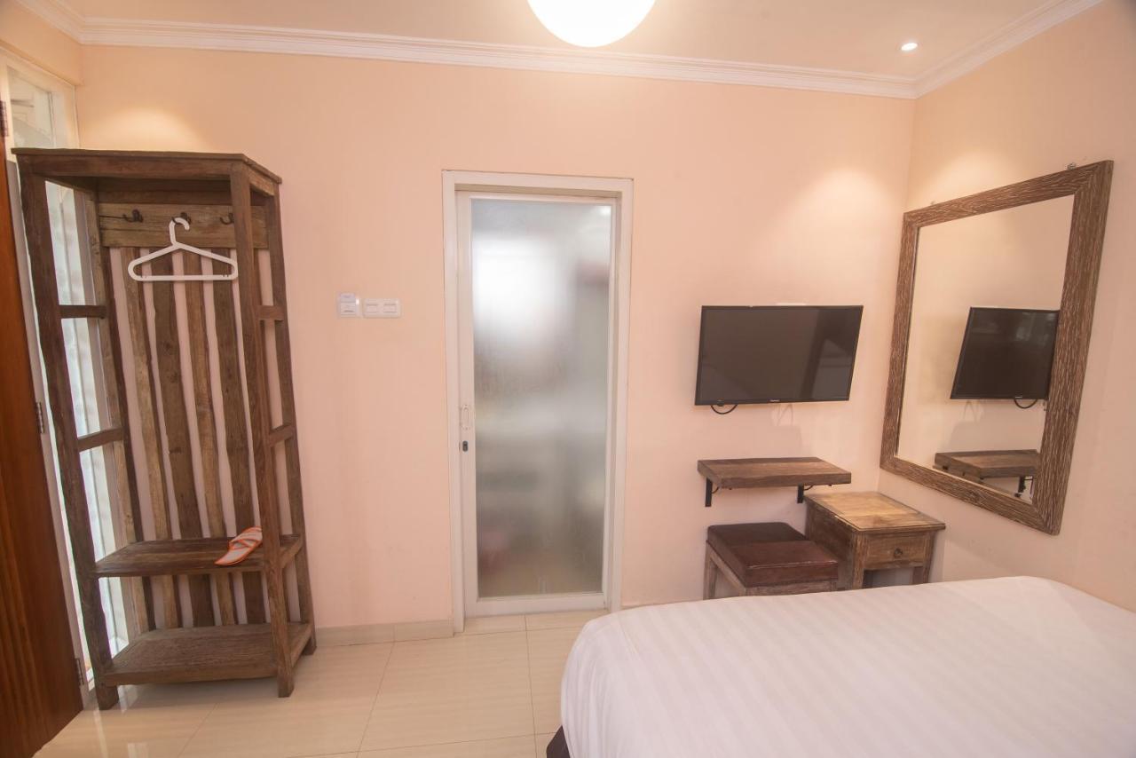 Front One Boutique Baluran Malang Otel Dış mekan fotoğraf