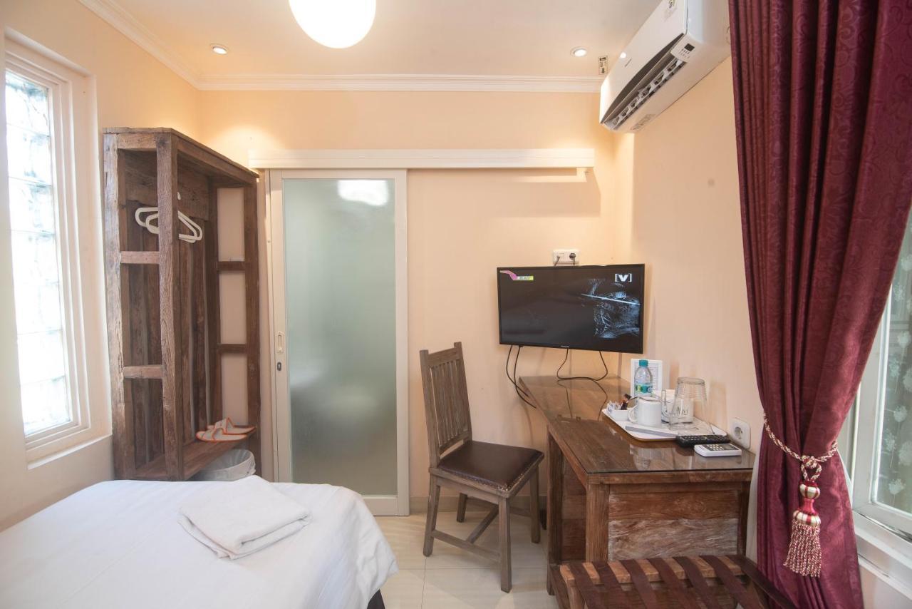 Front One Boutique Baluran Malang Otel Dış mekan fotoğraf